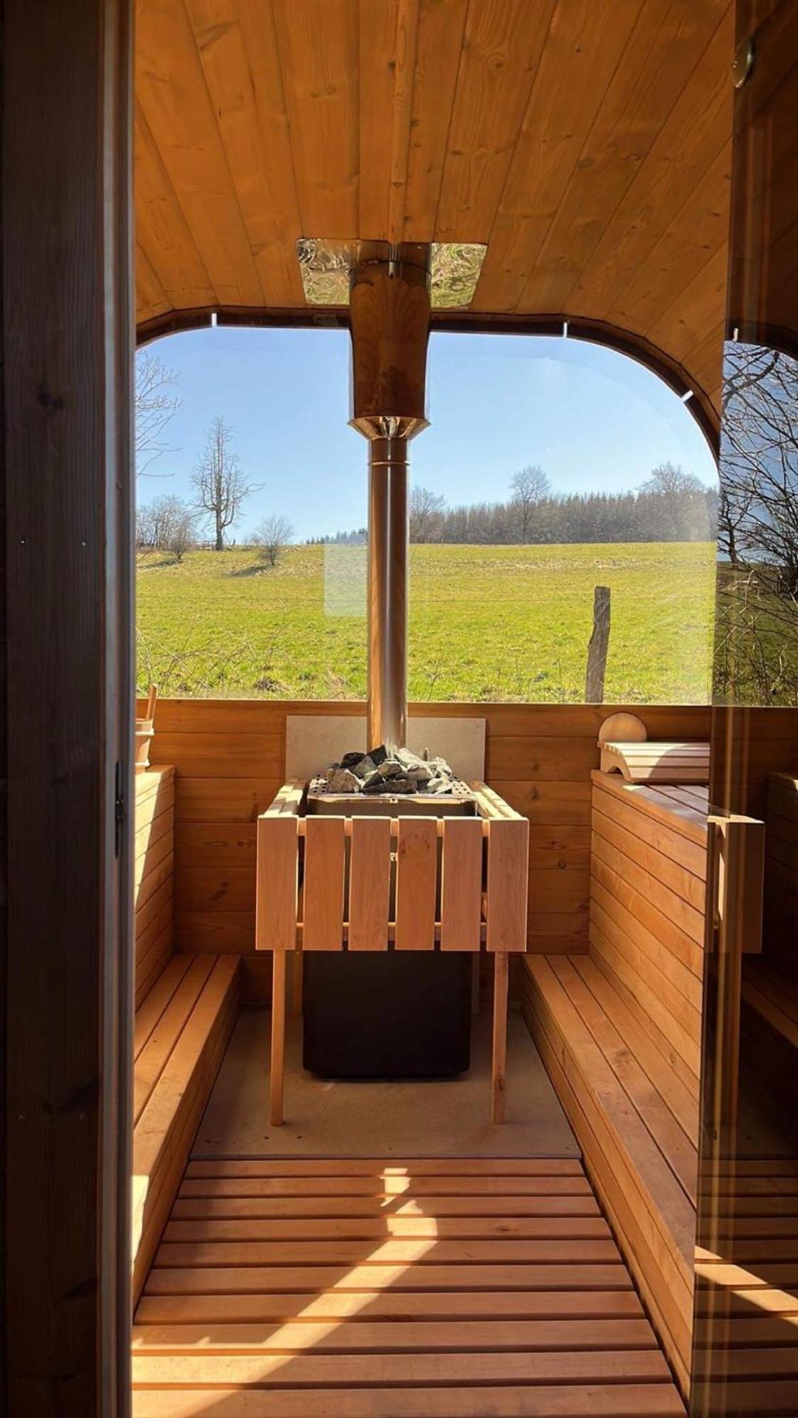 Bed and Breakfast "Un Matin Au Jardin" Francorchamps Esterno foto